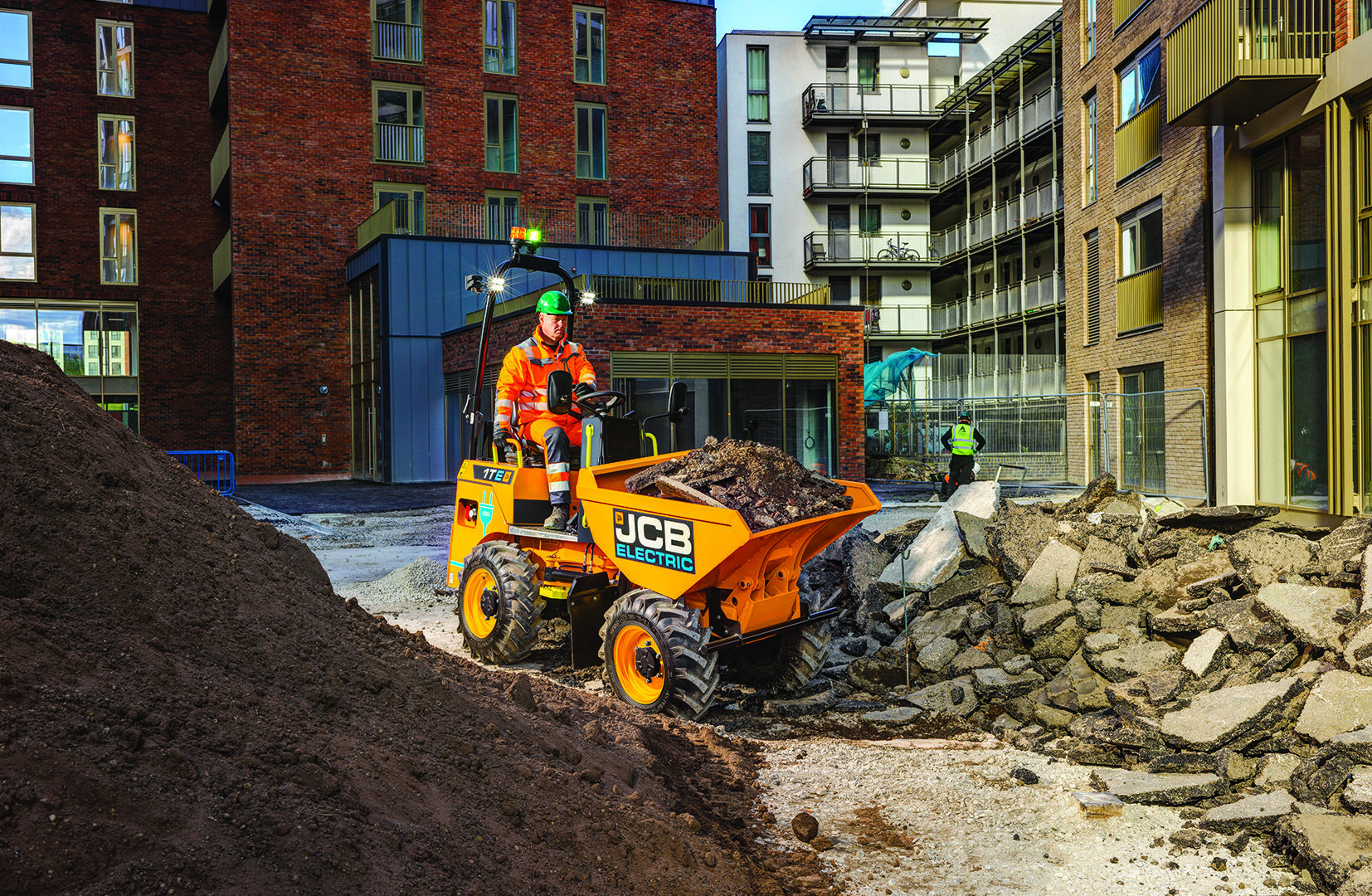 1TE 1 Tonne Electric dumper application image