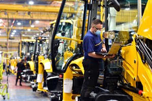 The Backhoe Loader production line at JCB's World HQ in Staffordshire-4