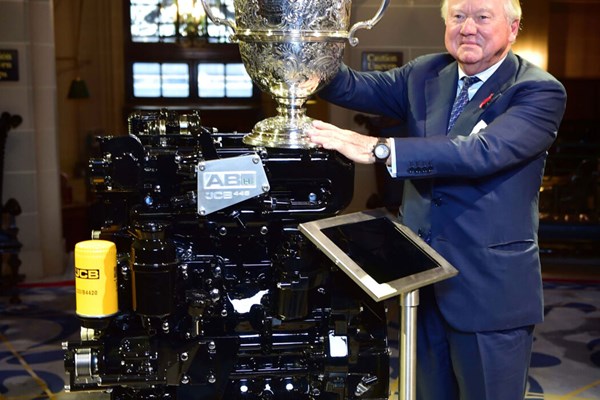 Hat-trick for JCB as hydrogen engine wins top award