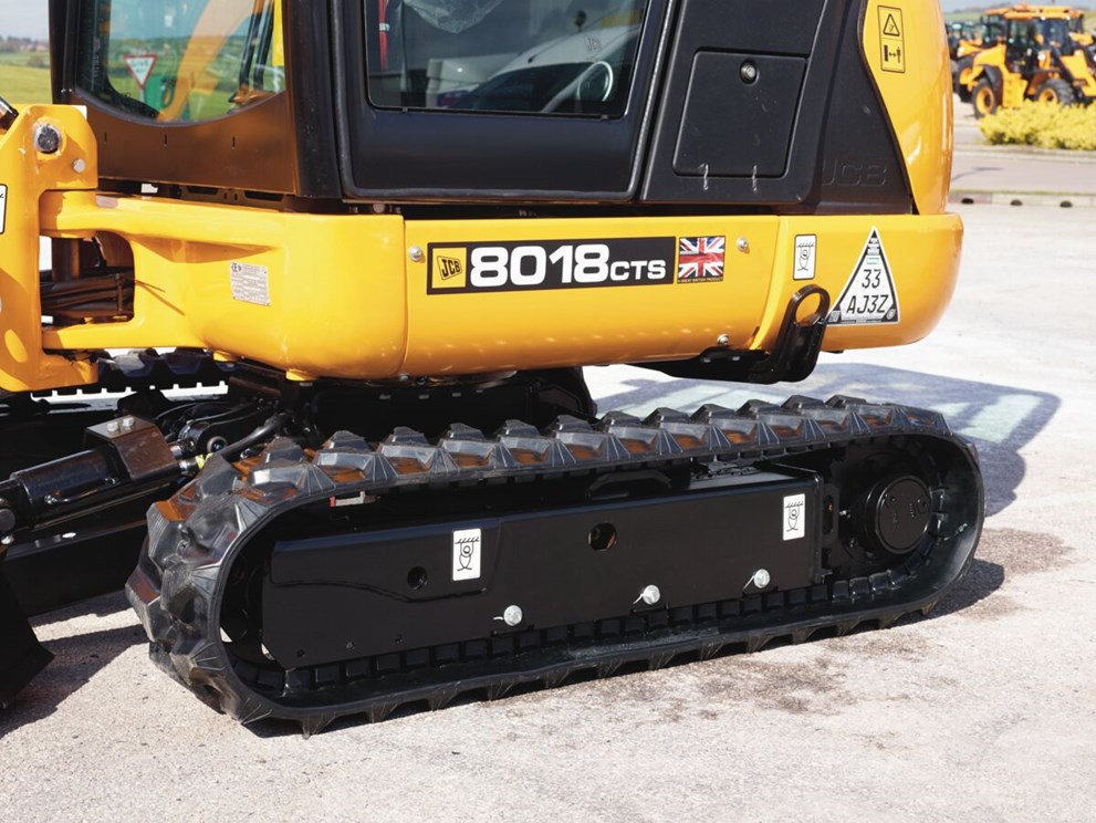 JCB Service Rubber Track Image