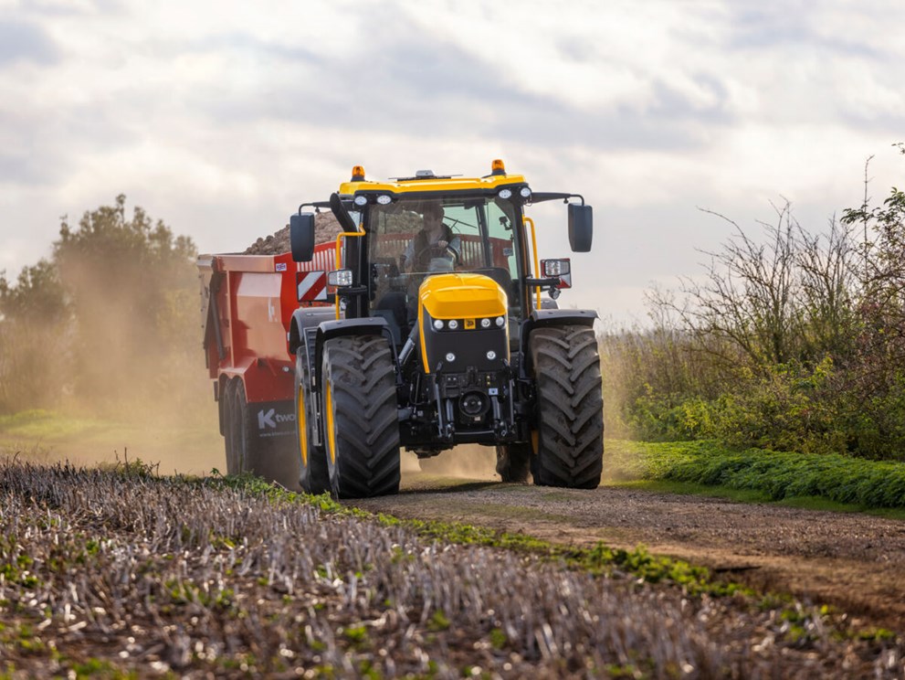 Fastrac iCON in agricultural setting