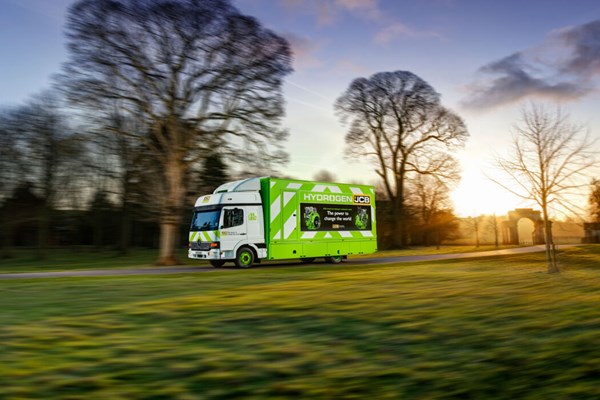 Big breakthrough as truck gets the hydrogen treatment.