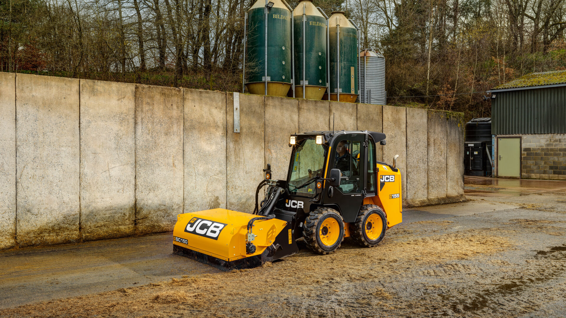 155 Stage V Skid Steer Application Image - 30694 