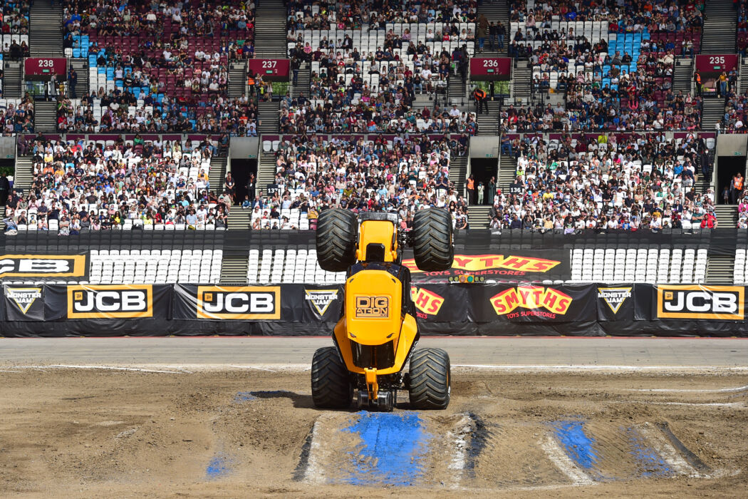 Monster Jam DIGatron London Stadium